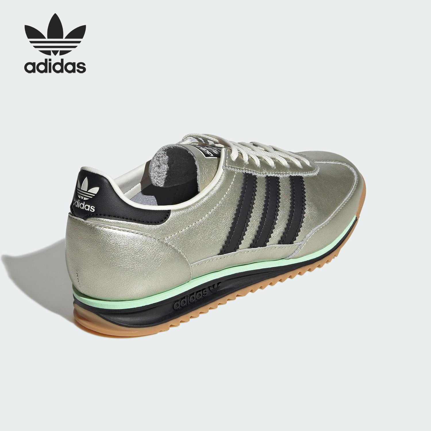 Adidas/阿迪达斯官方正品三叶草女士经典轻盈薄底休闲鞋JS3978