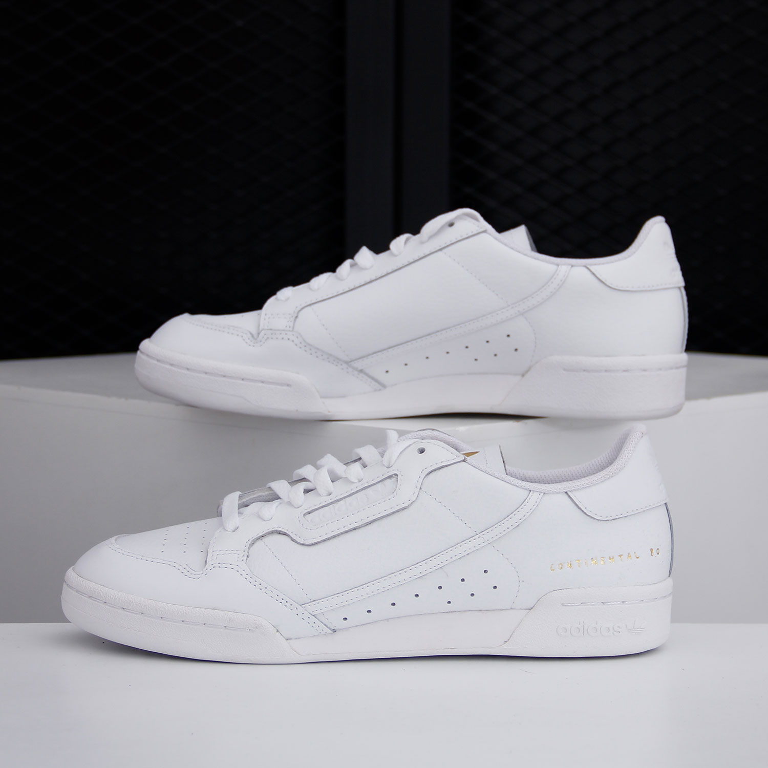 阿迪达斯男女通用正品板鞋清仓特价FU9203 EE6201 FW2039 FV4885