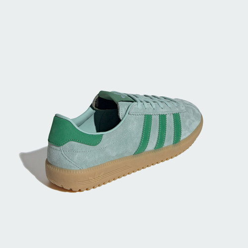 车缝线系带板鞋Adidas阿迪达板鞋