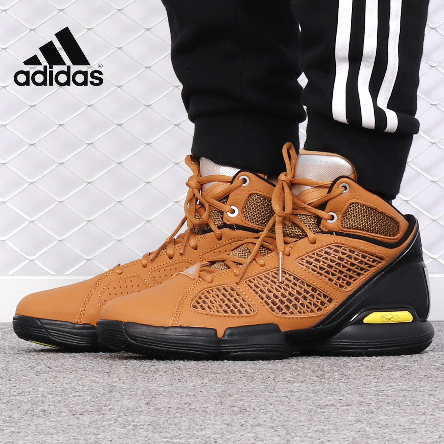 Adidas/阿迪达斯正品新款男子Rose罗斯实战运动篮球鞋BB9305