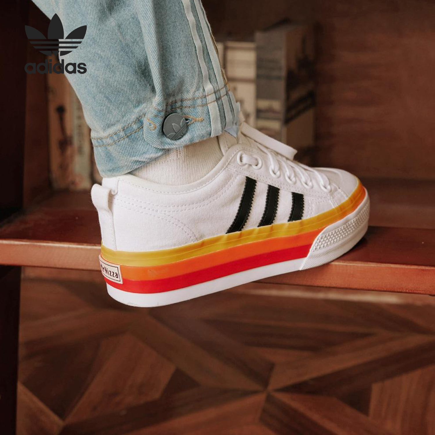 Adidas/阿迪达斯官方正品三叶草男女轻便耐磨厚底休闲板鞋JQ9148