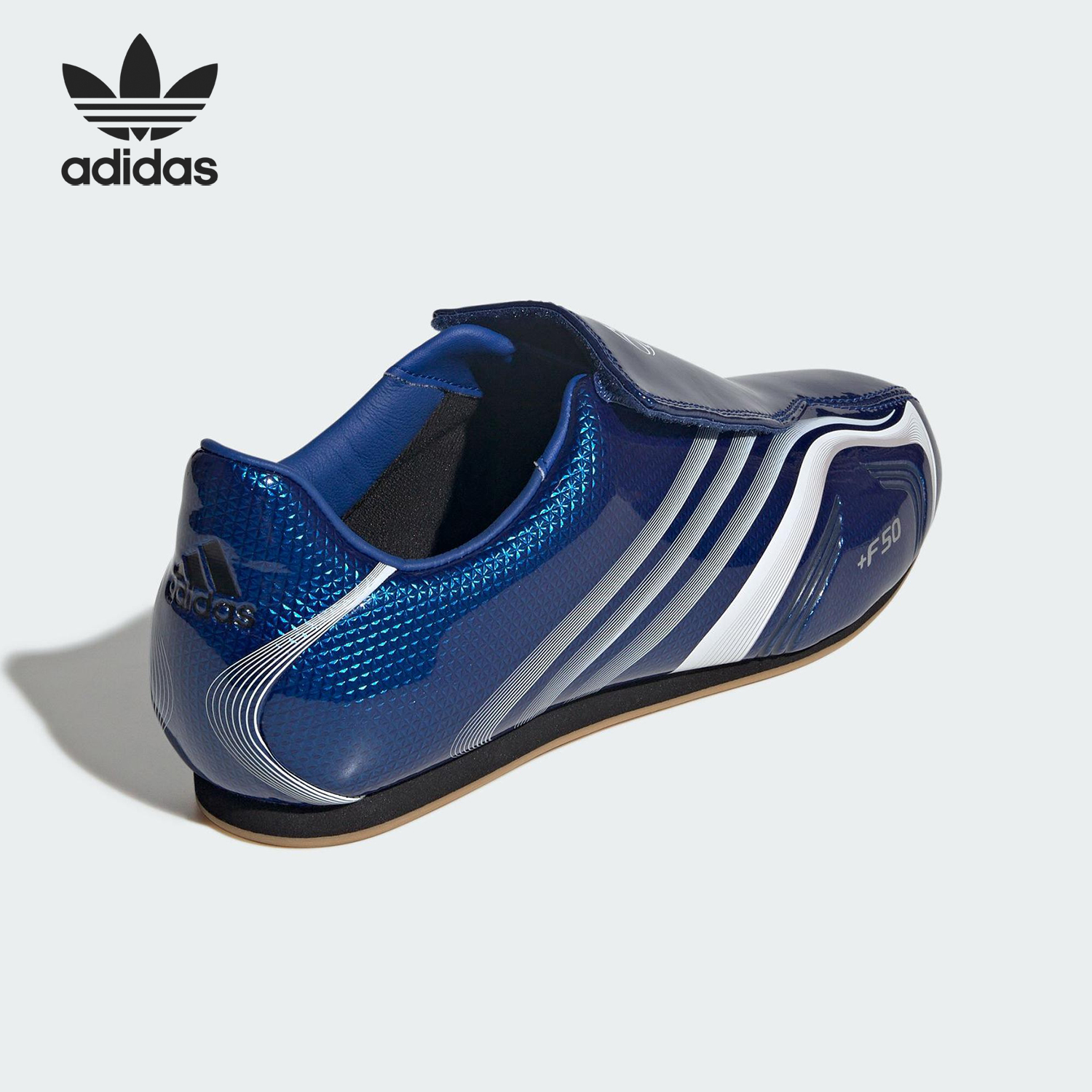 Adidas/阿迪达斯官方正品三叶草女士跆拳道薄底复古休闲鞋JS1046