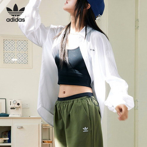 阿迪达斯三叶草女子款式运动衬衫