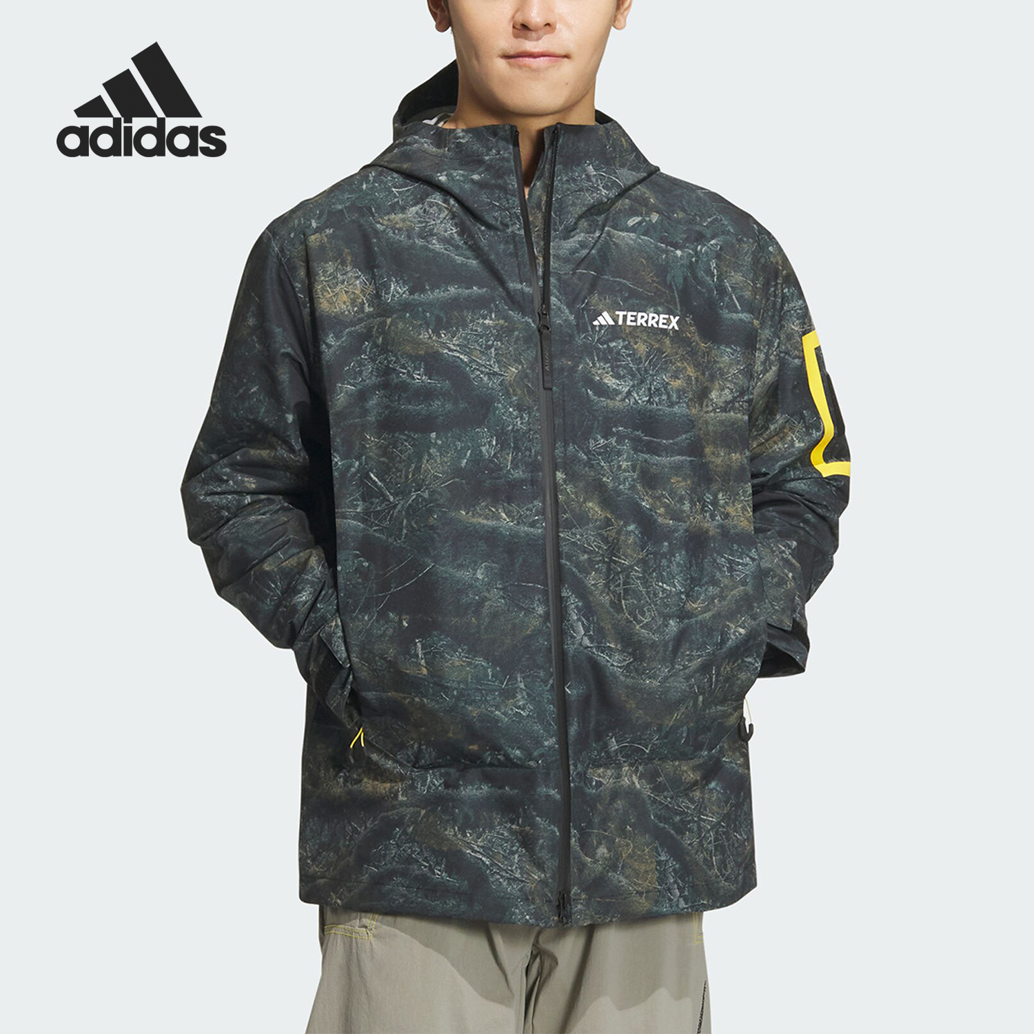 Adidas/阿迪达斯官方正品家地理联名款户外男士连帽冲锋衣IS9511