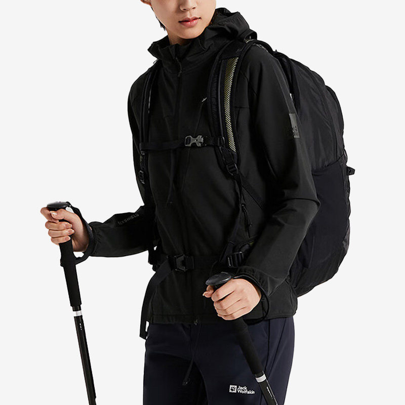 Jack wolfskin/狼爪正品春季女子防泼水软壳户外运动夹克外套
