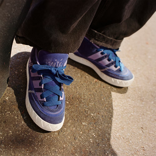 车缝线系带板鞋Adidas阿迪达板鞋