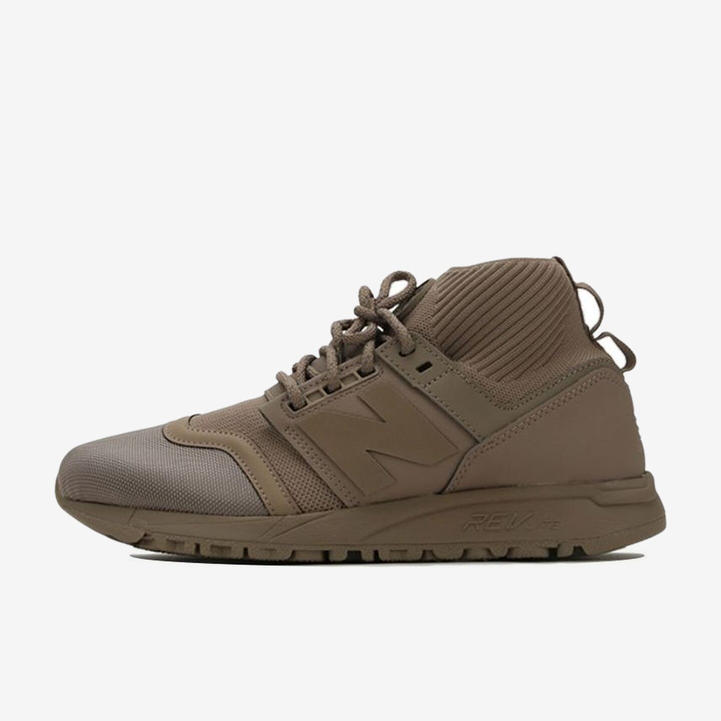 New Balance新百伦正品男款247系列简洁质感中帮跑步鞋MRL247ON