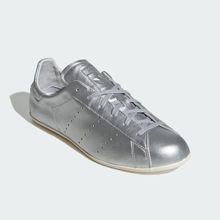 Adidas/阿迪达斯正品三叶草女士透气经典薄底系带运动鞋JQ6427