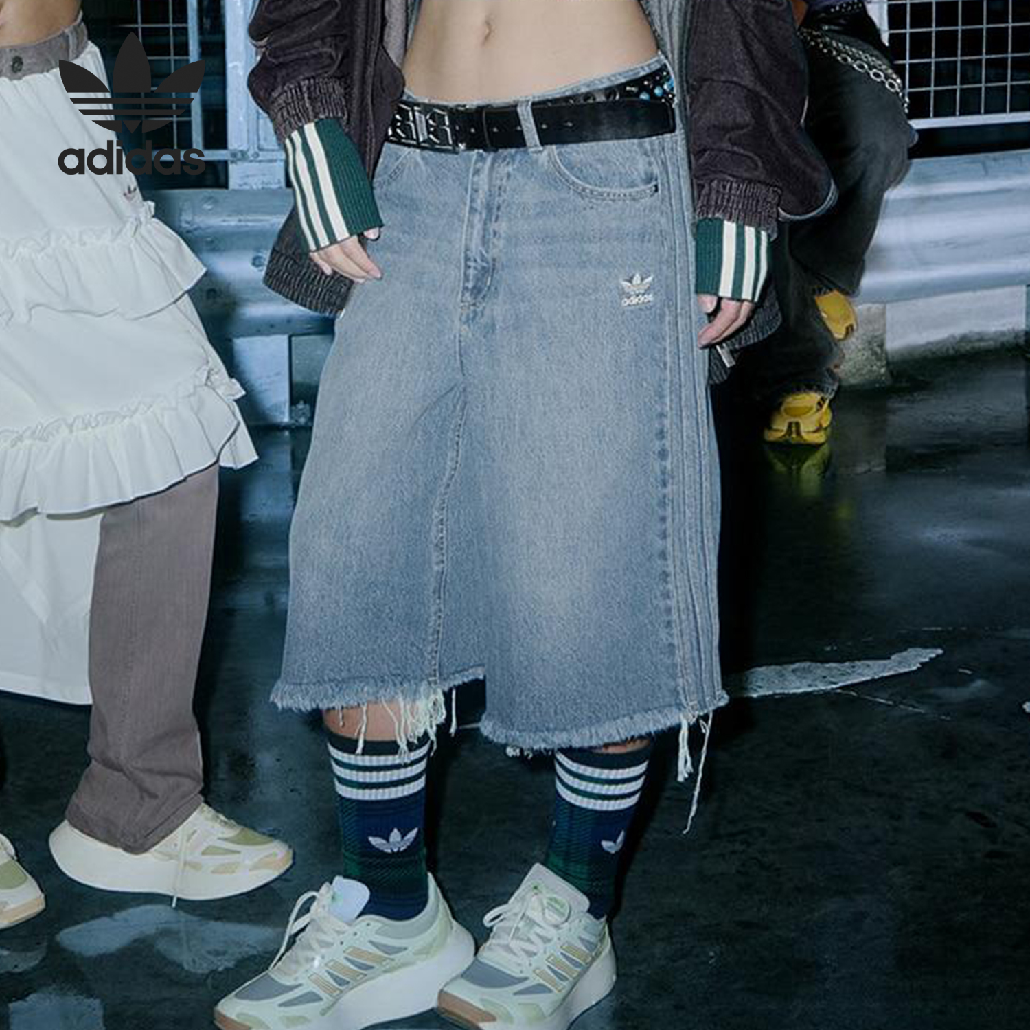 Adidas/阿迪达斯正品三叶草女士牛仔梭织宽松五分短裤KB5432