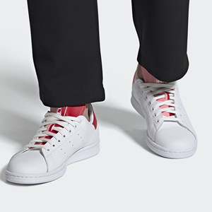 Adidas/阿迪达斯正品三叶草男女新款复古休闲透气运动板鞋 FU9617