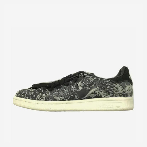 Adidas/阿迪达斯正品三叶草女士休闲防滑耐磨低帮板鞋S76667