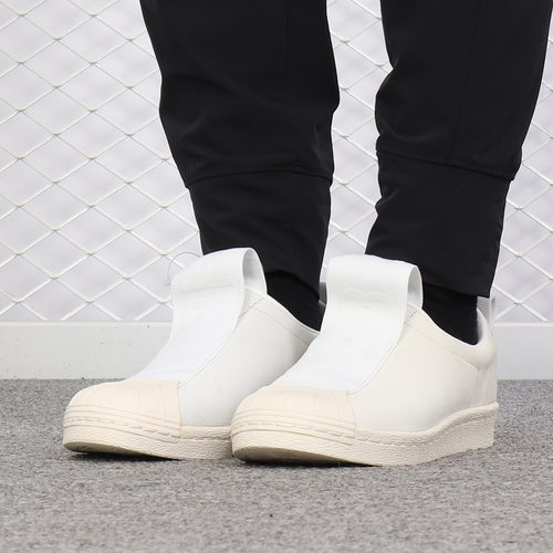 Adidas/阿迪达斯休闲板鞋