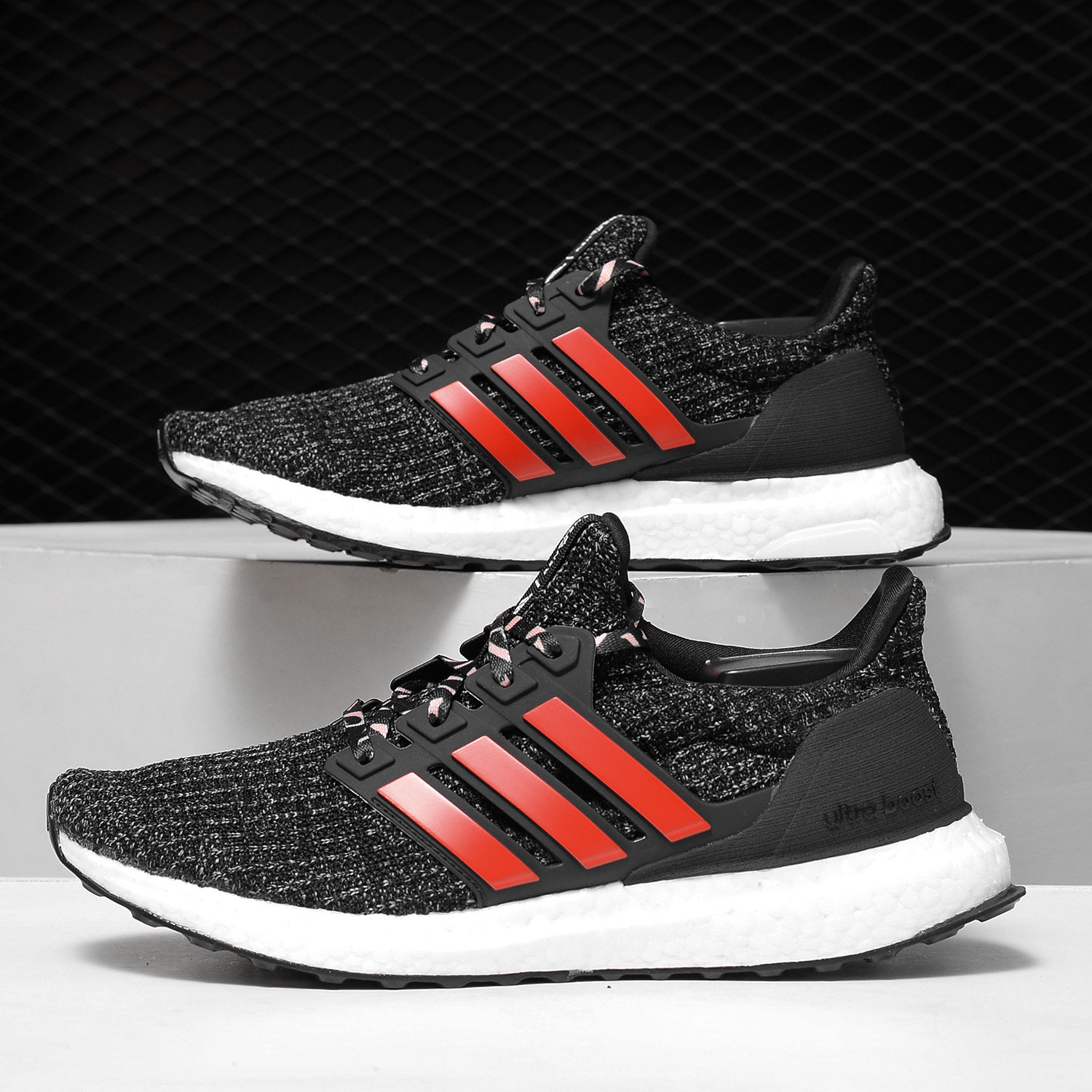阿迪达斯正品 春季新款 男大童BOOST运动跑步鞋F34718