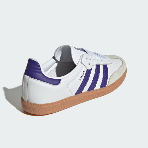 休闲鞋Adidas/阿迪达斯