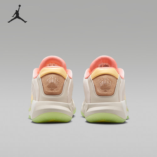 Nike/耐克正品JORDAN男士时尚减震运动训练篮球鞋IO0198-100