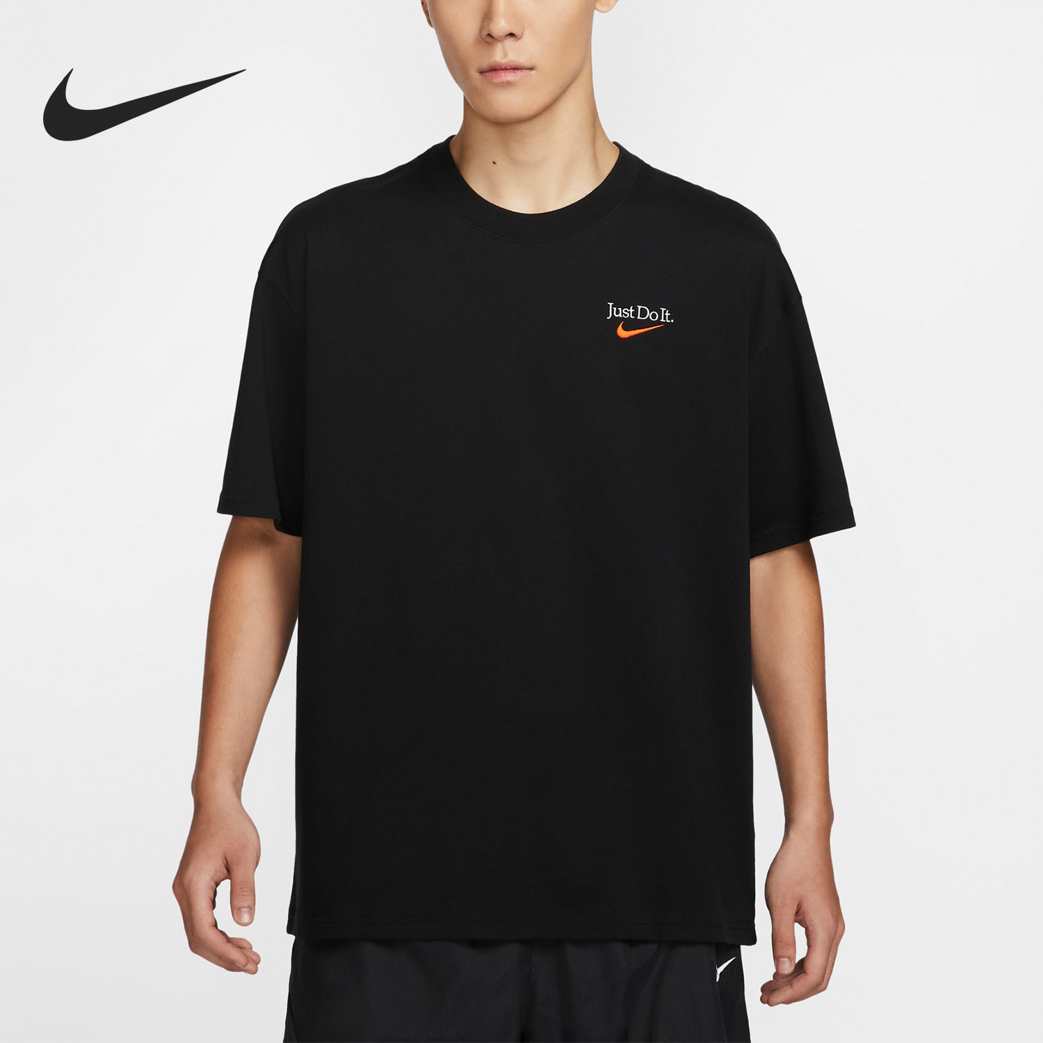 Nike/耐克正品秋季新款男士宽松透气运动休闲短袖FZ8084-010