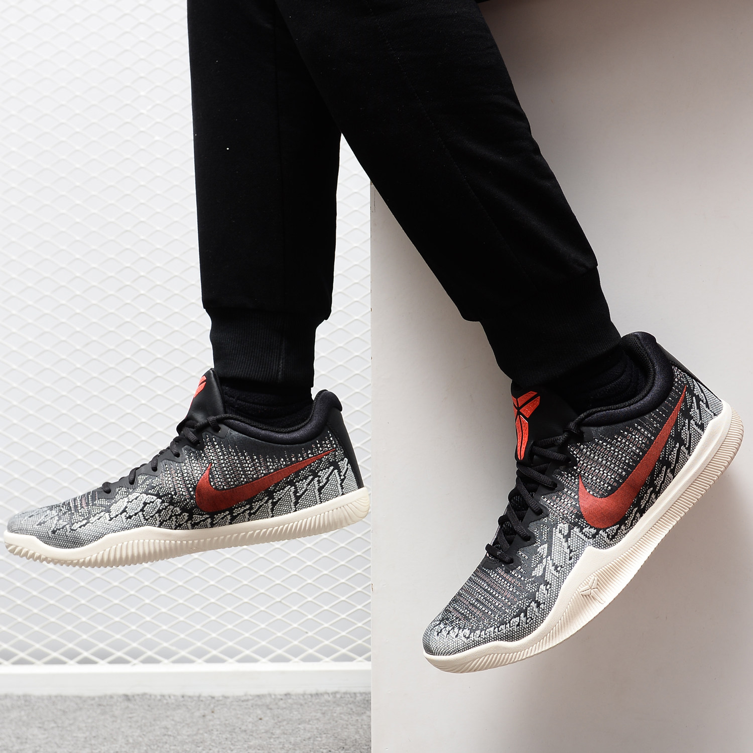 Nike/耐克正品 MAMBA Rage EP KOBE科比曼巴精神4代篮球鞋908974