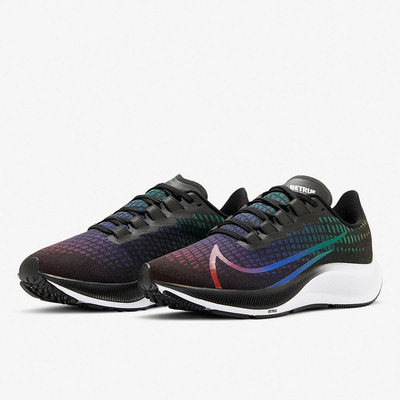 Nike/耐克正品Air Zoom Pegasus 37 BETRUE男女黑彩虹跑鞋 CZ5923