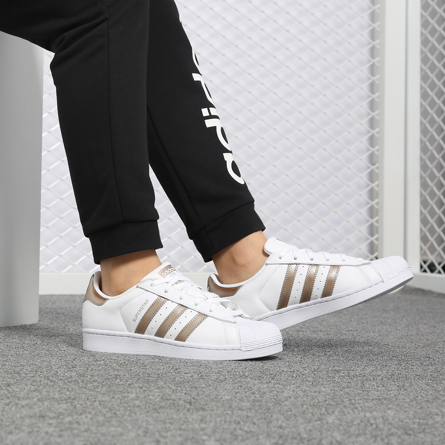 Adidas/阿迪达斯正品 SUPERSTAR W 女子休闲运动经典板鞋CG5463