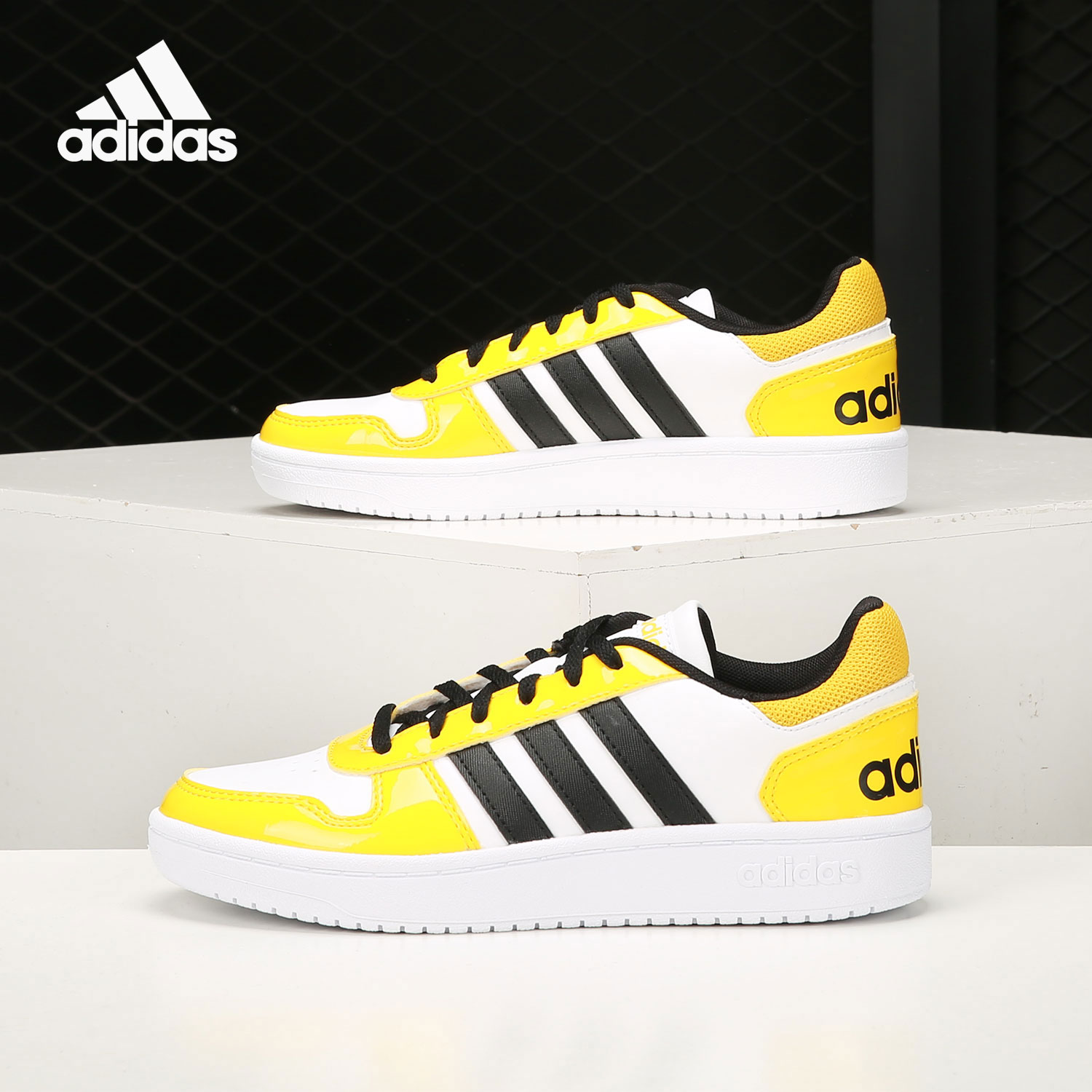 休闲运动鞋Adidas/阿迪达斯