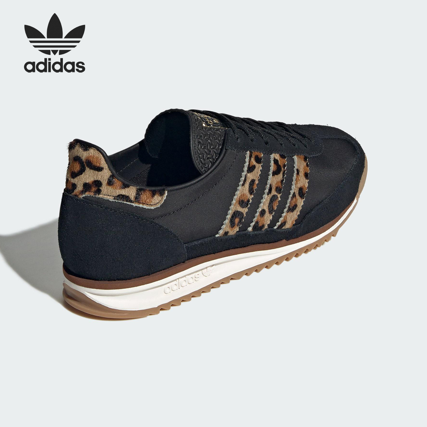 Adidas/阿迪达斯官方正品三叶草女士复古薄底日常运动鞋JR1640