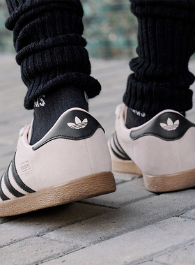 Adidas/阿迪达斯正品三叶草.户外麂皮薄底轻便休闲板鞋JR6347