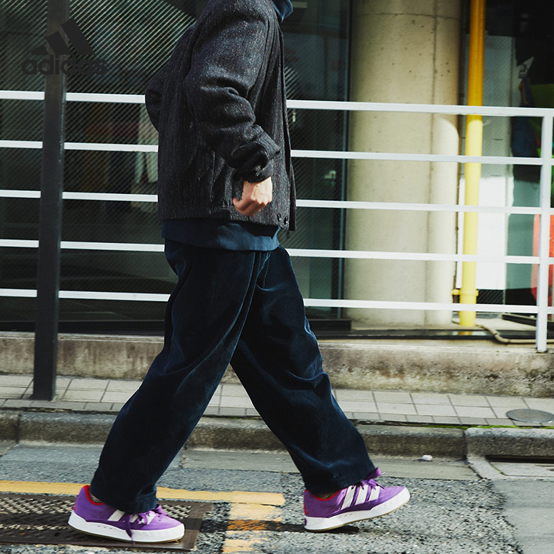 板鞋低帮（帮高小于10cm)