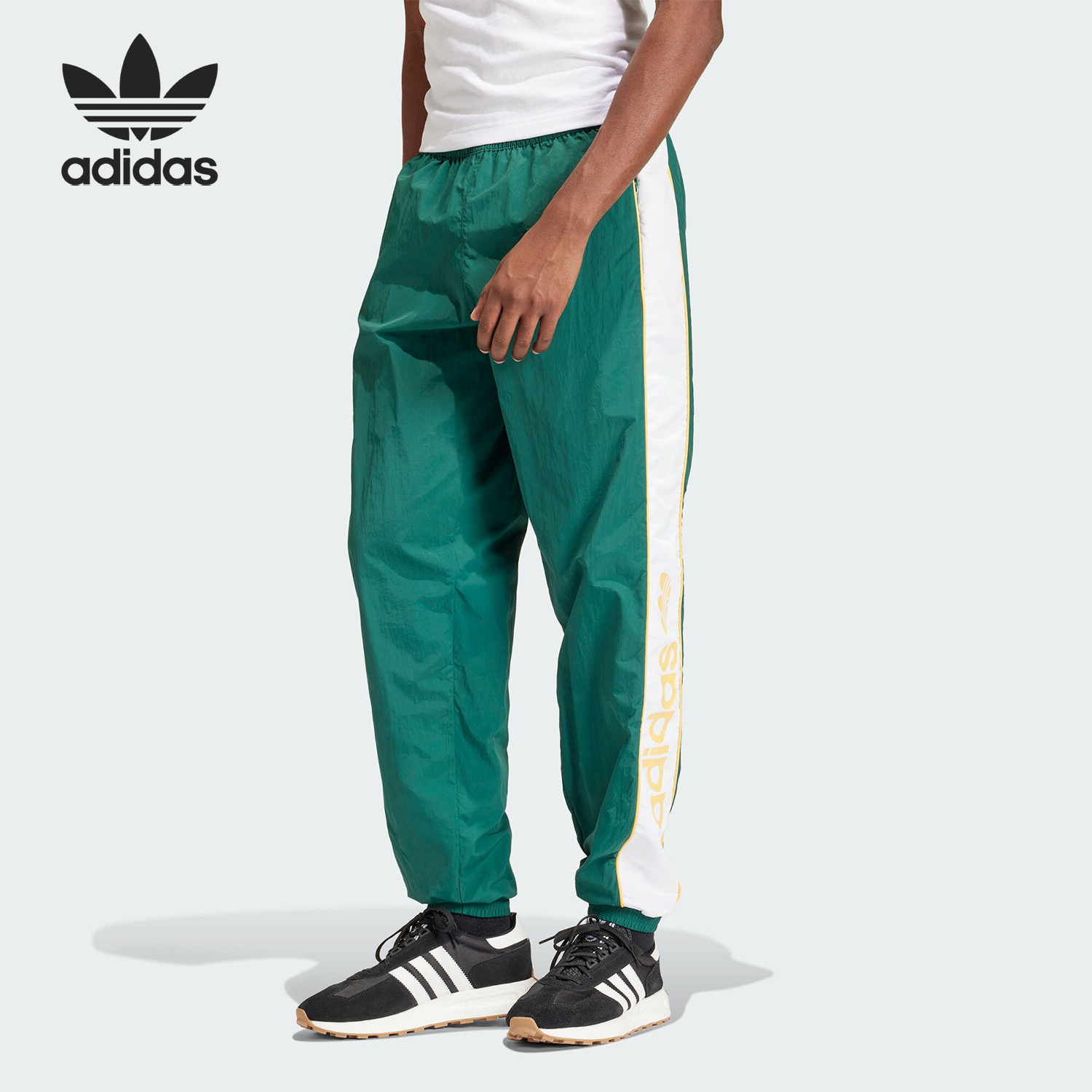 Adidas/阿迪达斯官方正品三叶草PANEL PANT男士梭织束脚裤IS4557