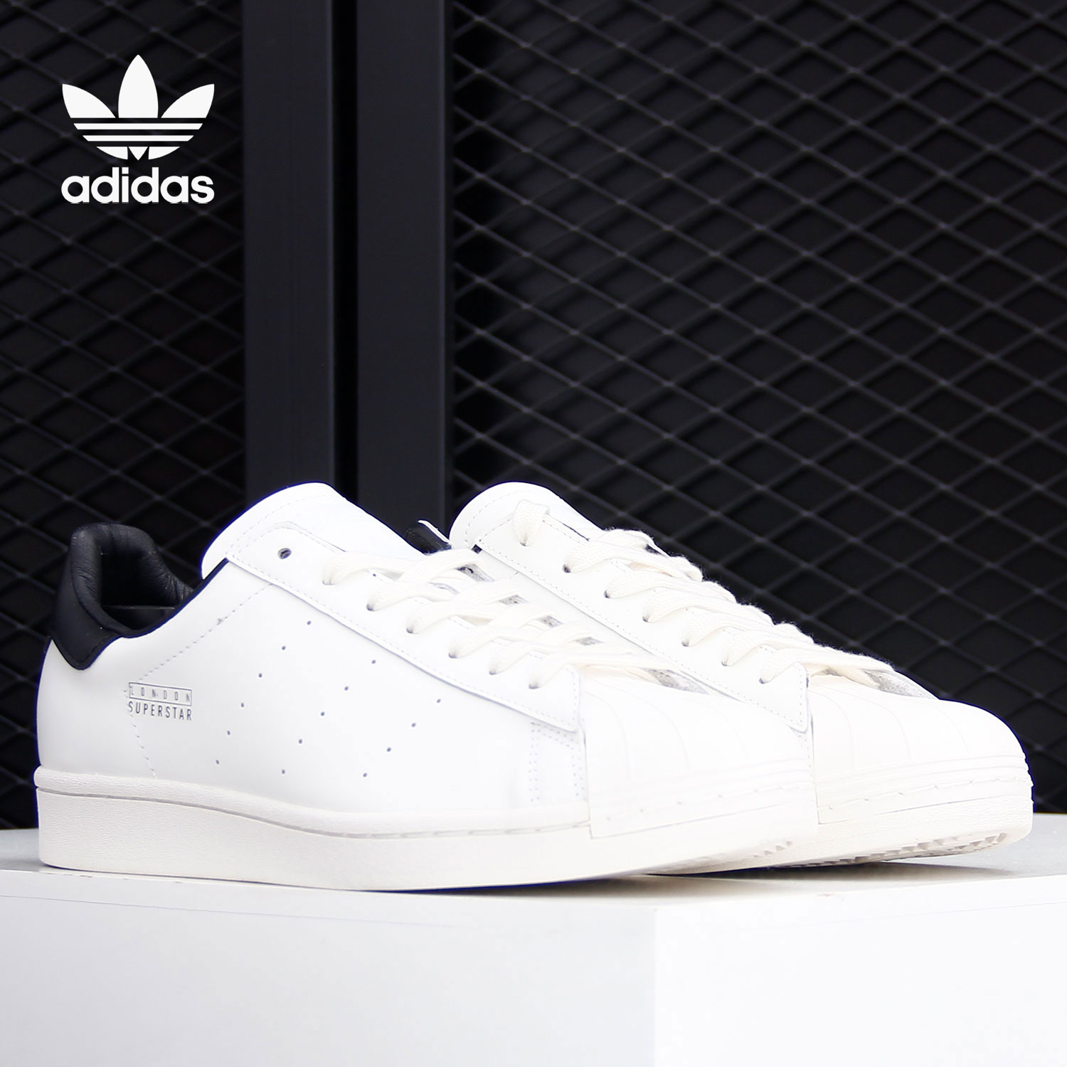 adidas阿迪达斯男经典休闲鞋