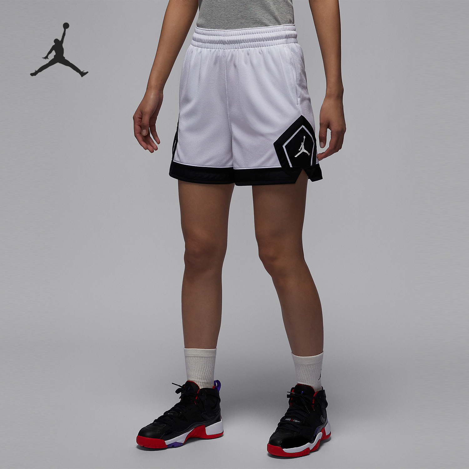 Nike/耐克正品JORDAN女士宽松训练运动针织短裤FN5135-101