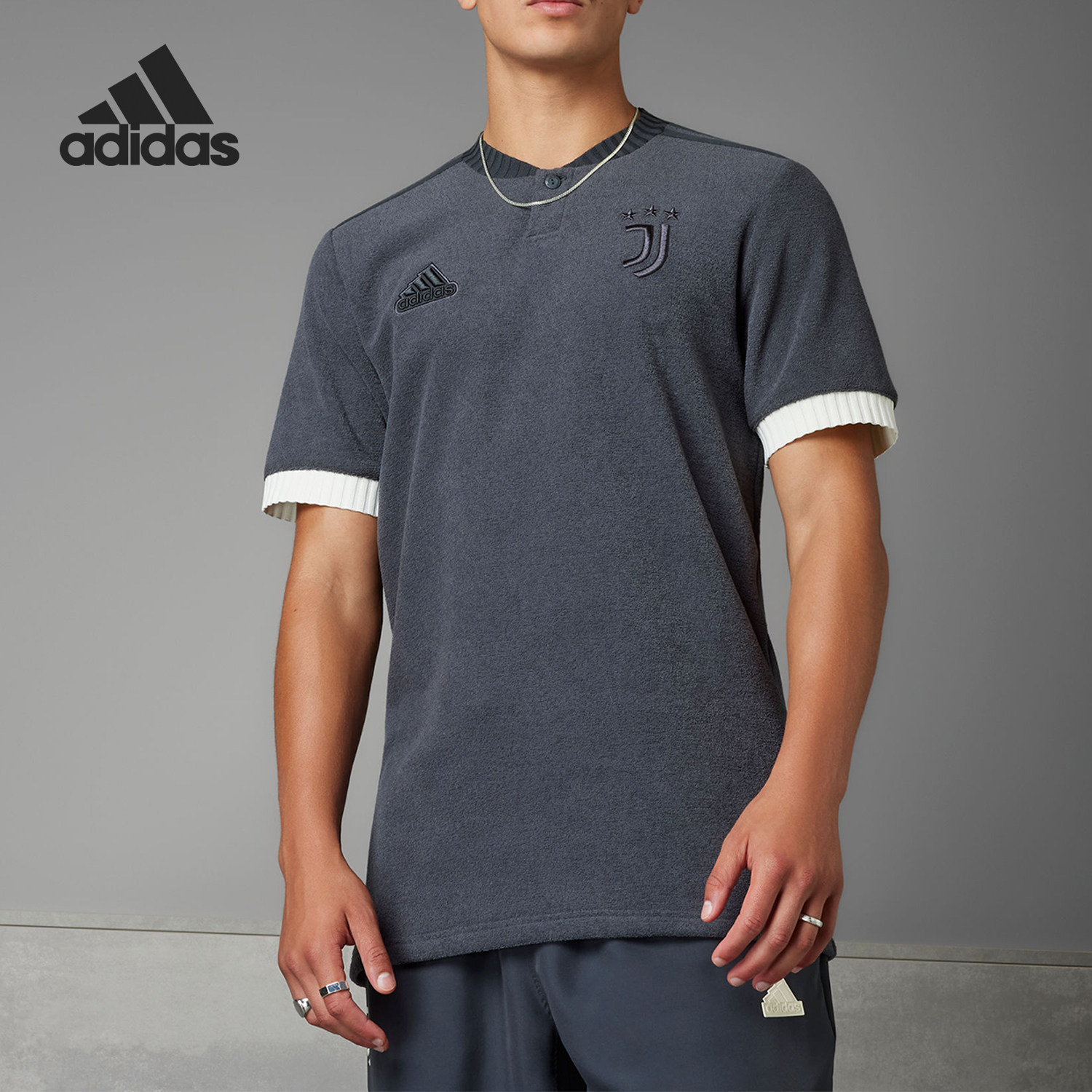 Adidas/阿迪达斯正品尤文图斯足球文化男士短袖球衣IT8213