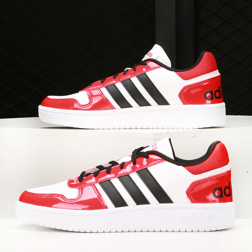 车缝线系带板鞋Adidas阿迪达板鞋