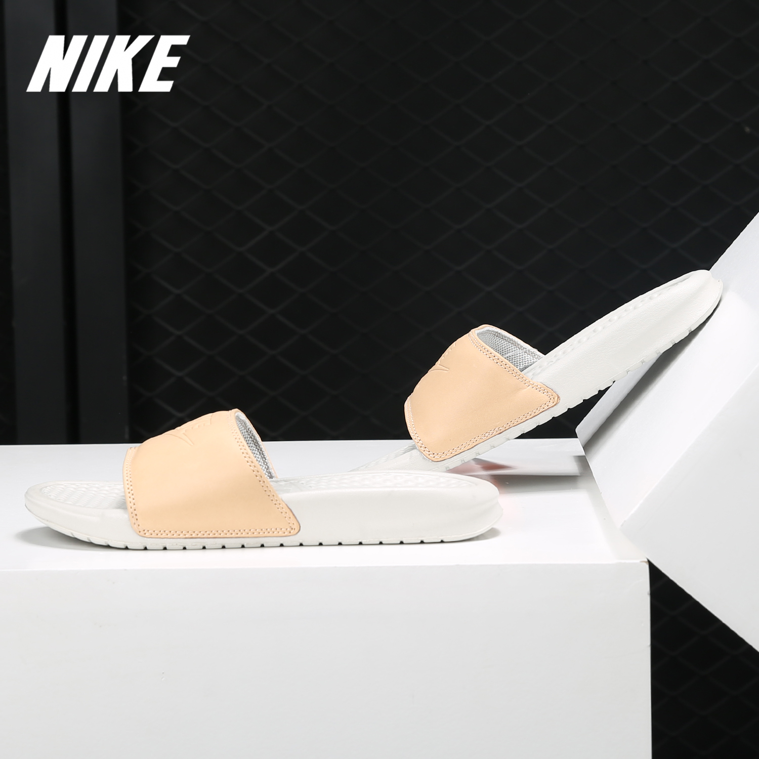 Nike/耐克正品当季新款 WMNS BENASSI JDI BP 女子休闲拖鞋AO4642