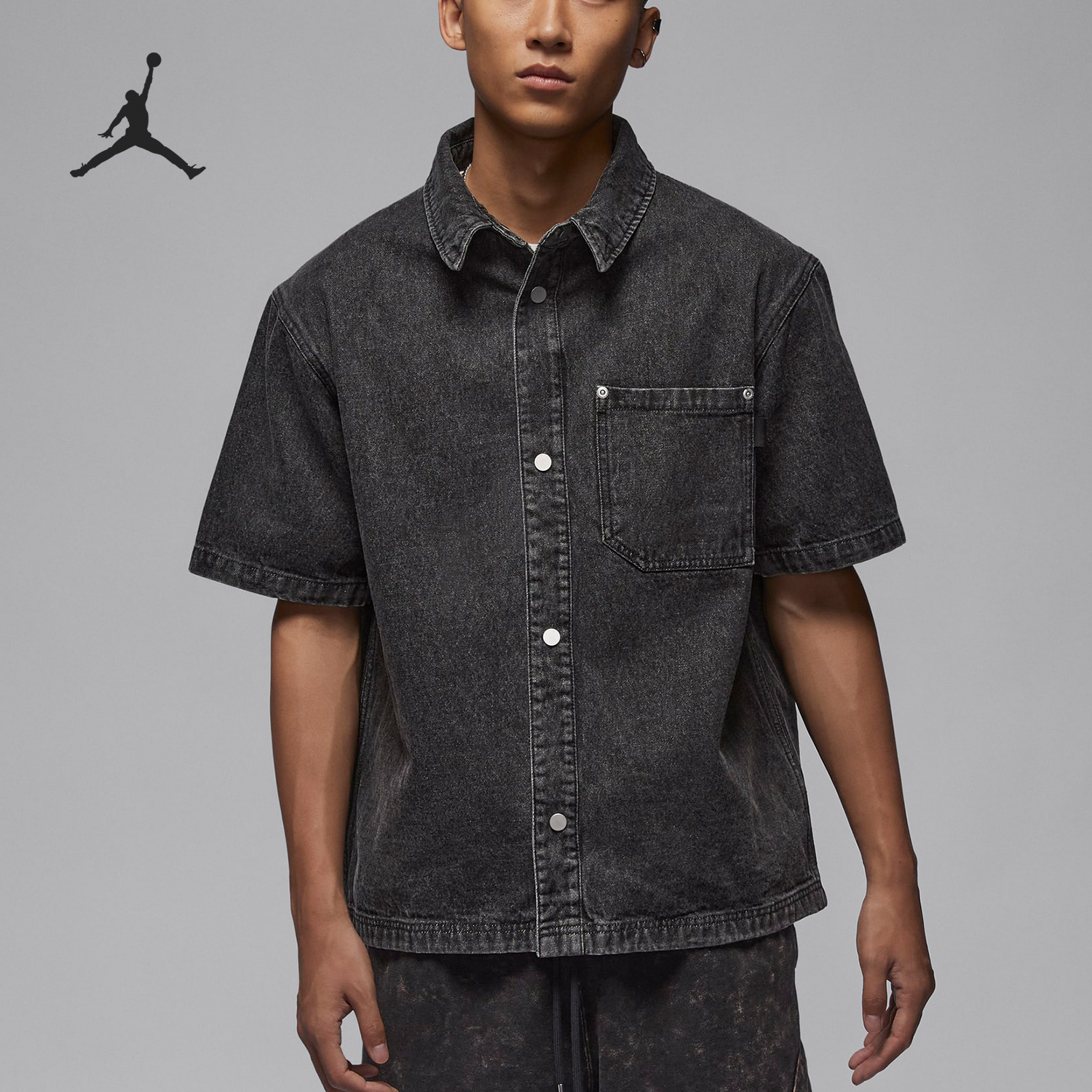 Nike/耐克正品JORDAN男士休闲宽松牛仔运动短袖FZ2132-010
