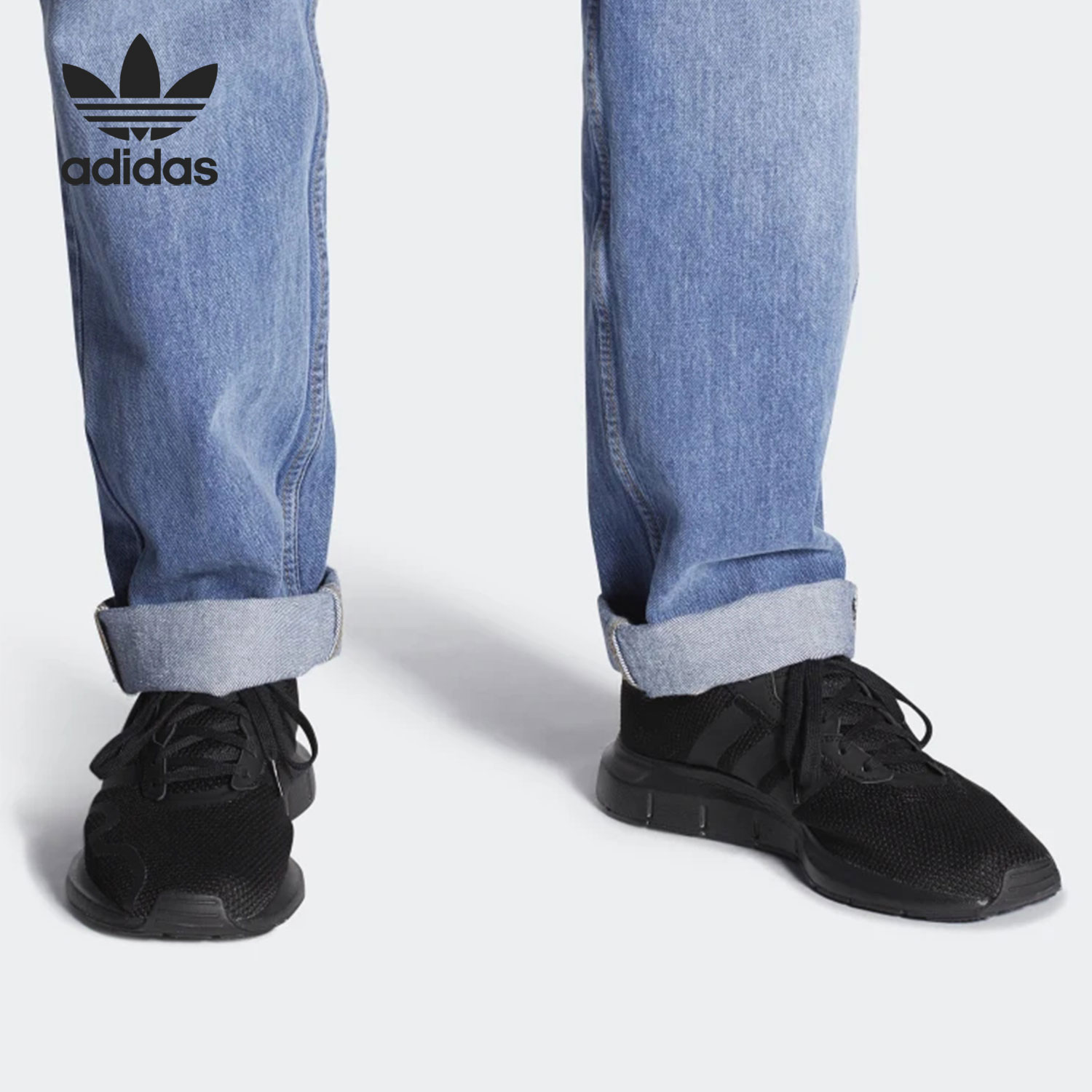 阿迪达斯男女运动跑步鞋