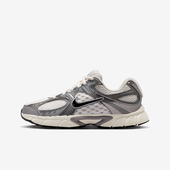 HQ6411 Nike 003 RNR GS女子大童低帮透气耐磨运动鞋 耐克正品