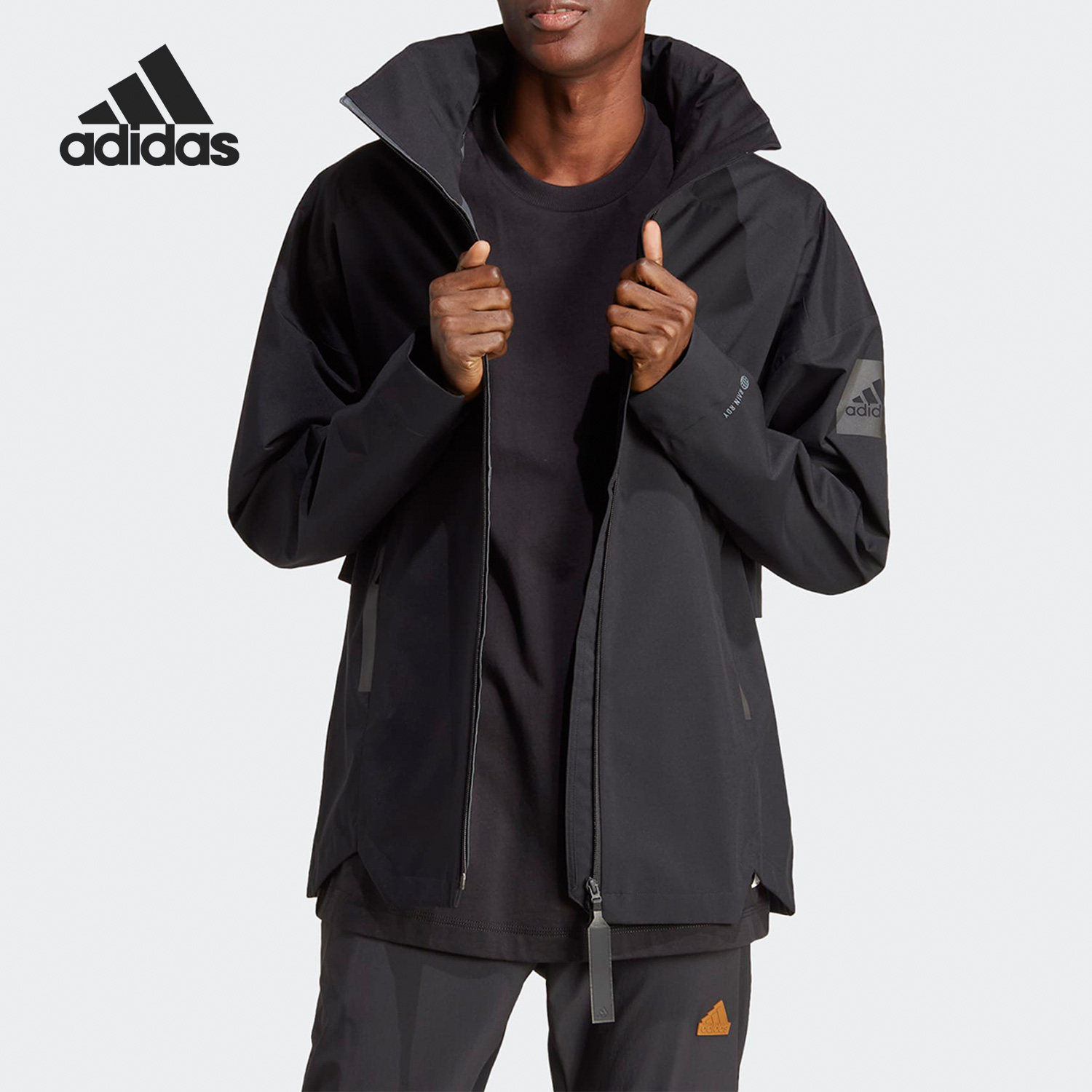 Adidas/阿迪达斯正品新款男士防水运动休闲连帽外套HT8770
