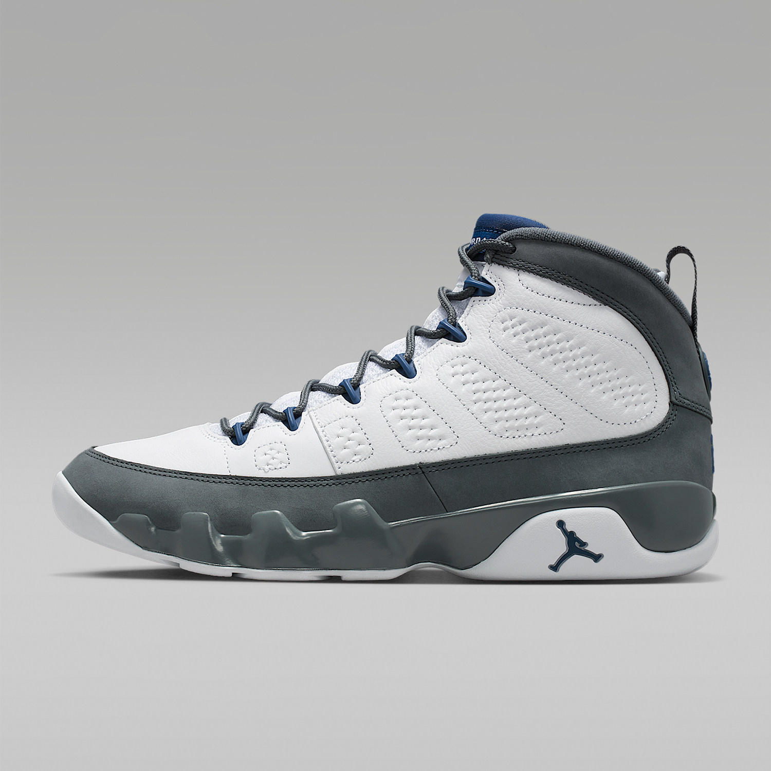Nike/耐克正品四季款男士系带缓震简约经典篮球鞋HV4794-100