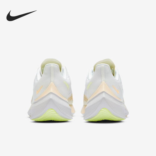 Nike/耐克正品当季新款ZOOM GRAVITY 2 女子运动跑步鞋CK2569