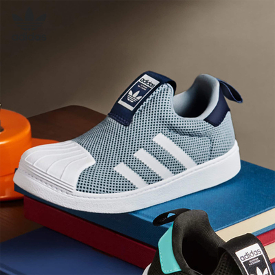 阿迪达斯三叶草运动休闲鞋