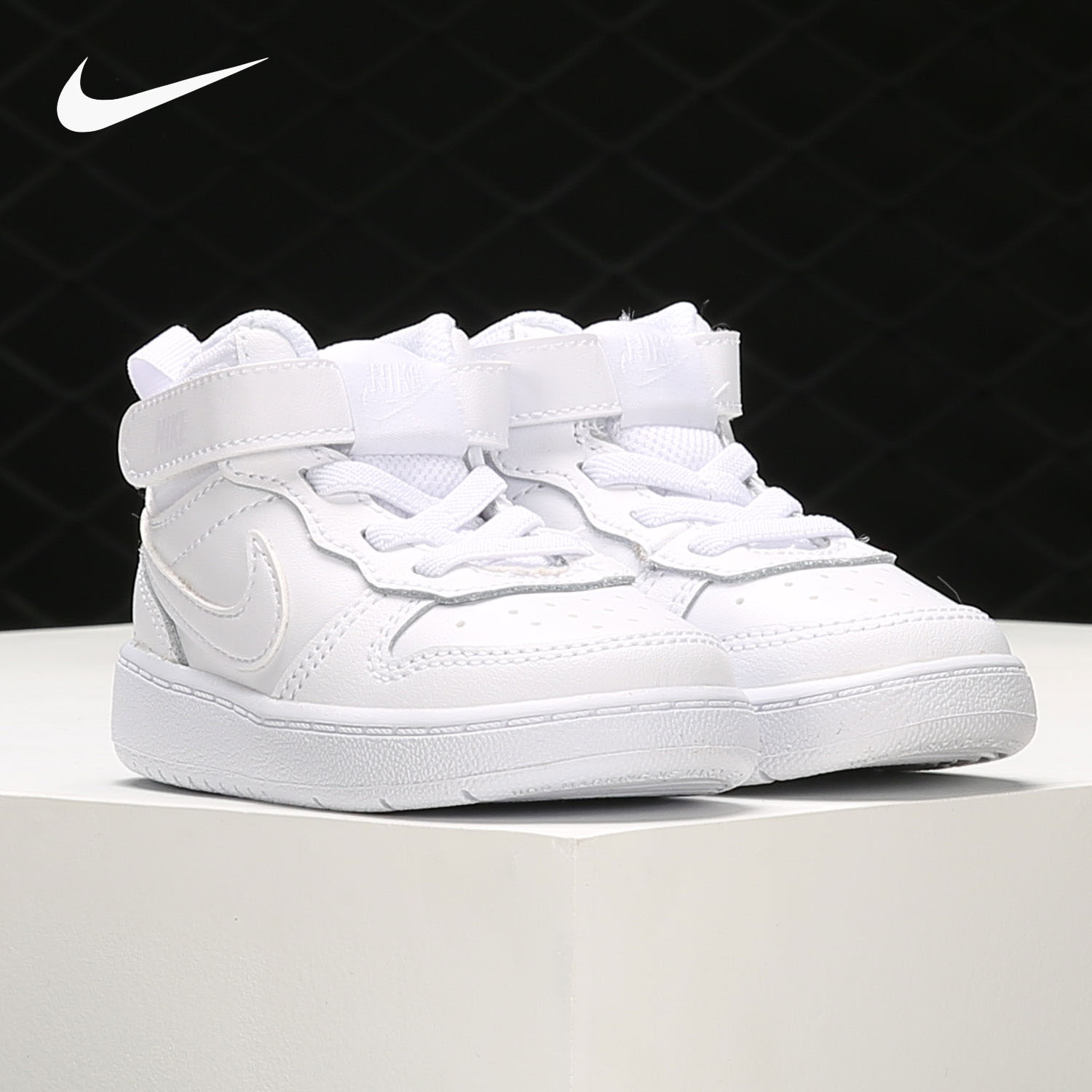 耐克CourtBorough2儿童运动鞋