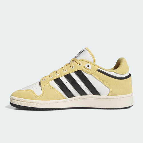 系带板鞋低帮（帮高小于10cm)