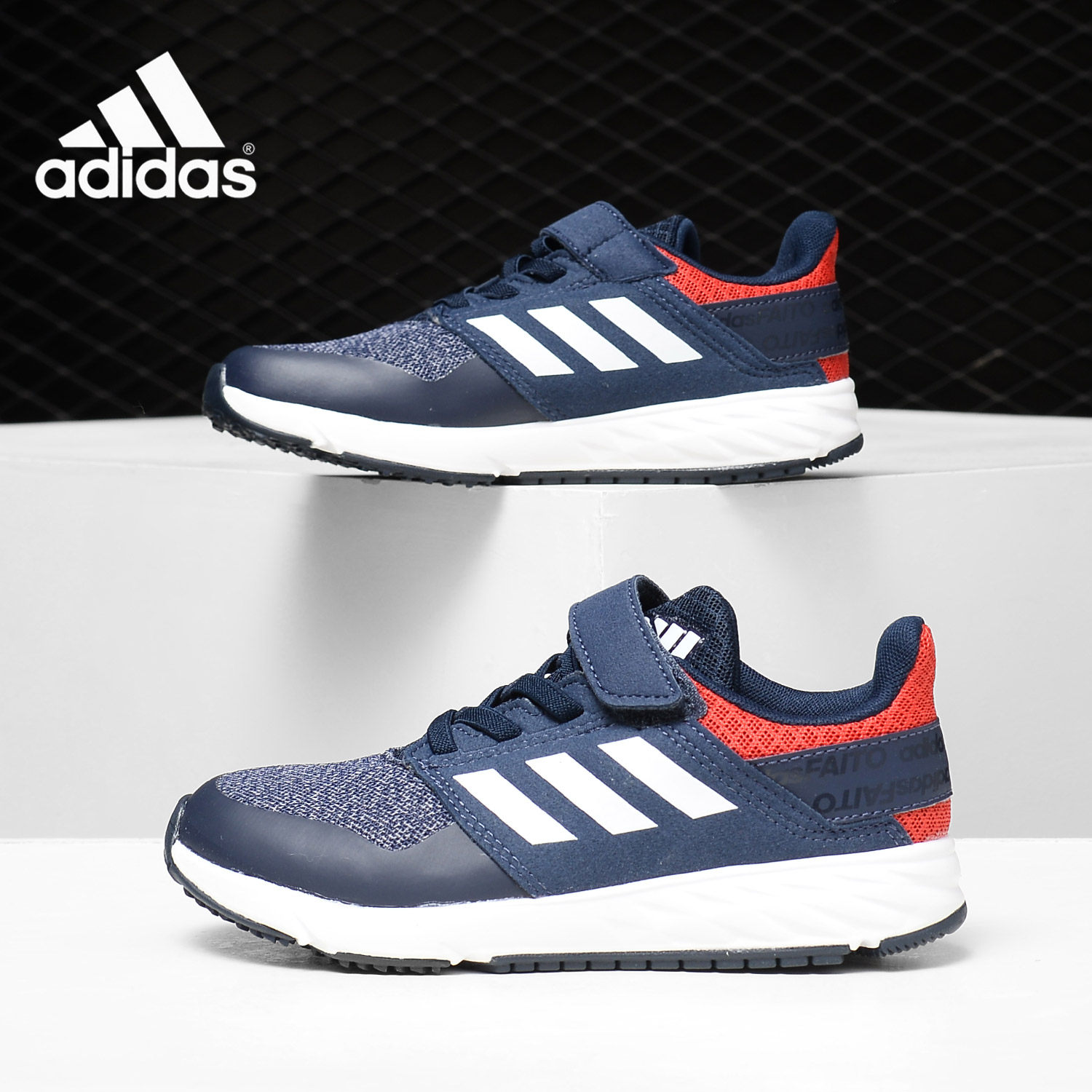 低帮运动鞋Adidas/阿迪达斯