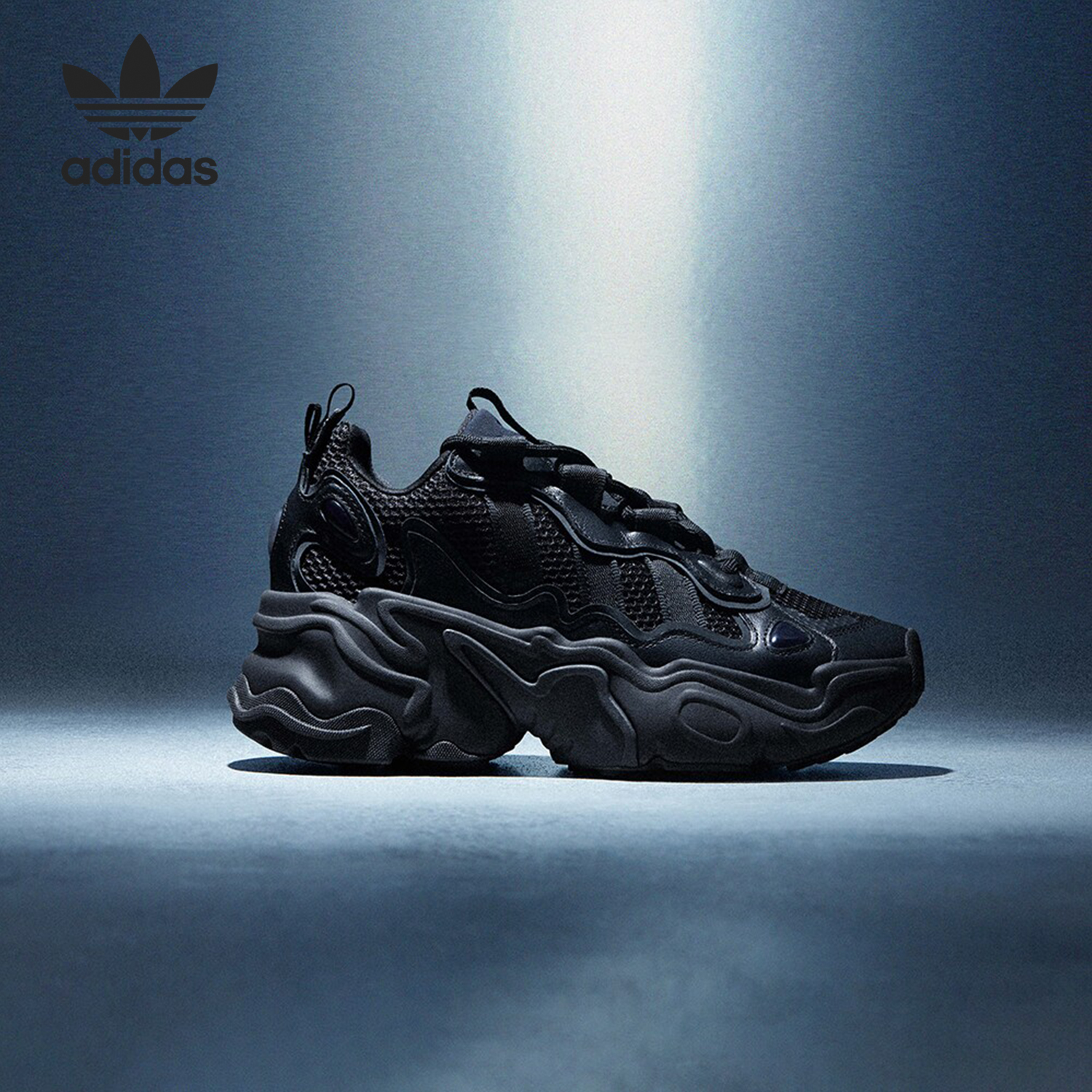 阿迪达斯女士厚底老爹鞋