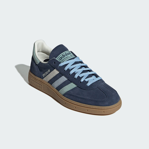 Adidas阿迪达斯女士系带板鞋