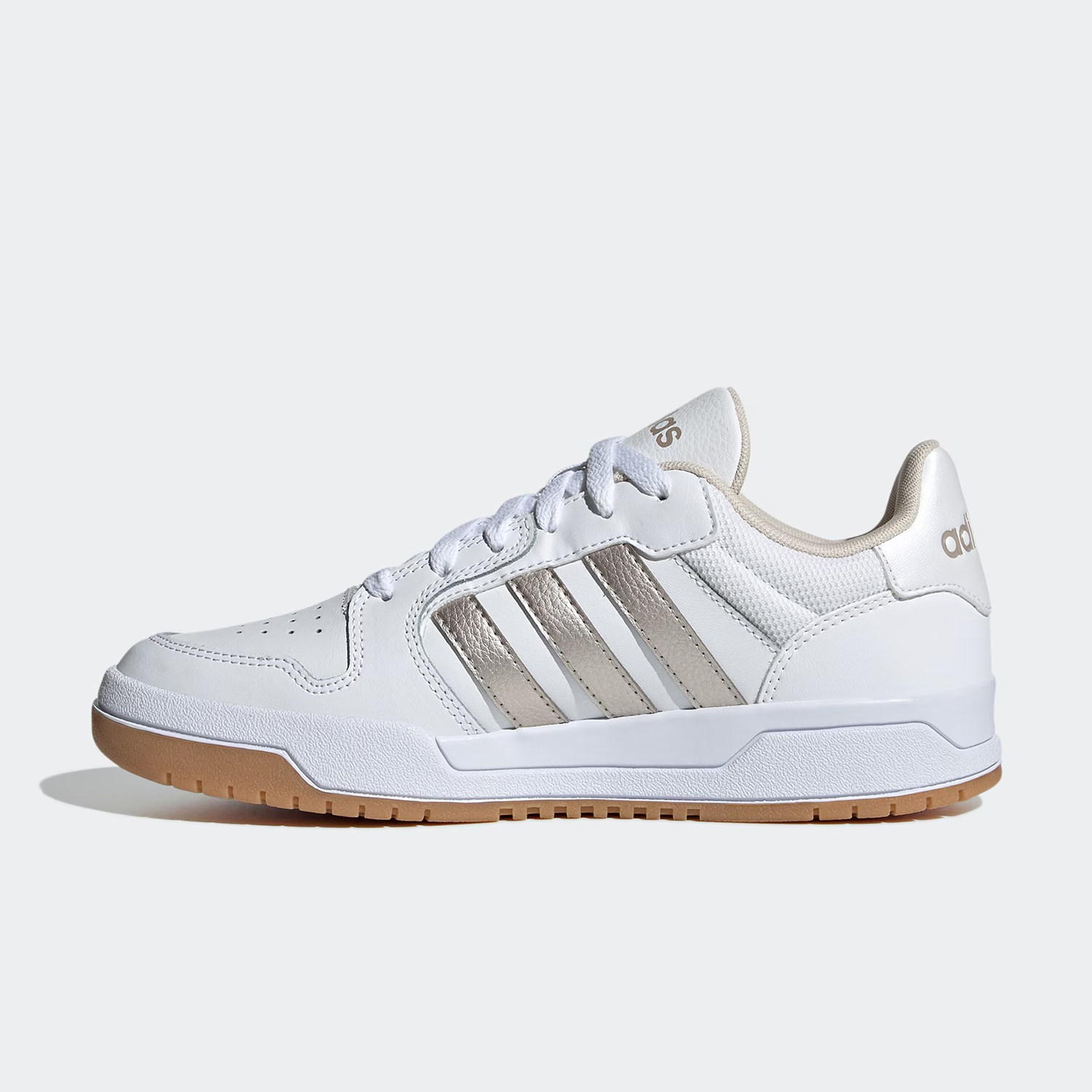 系带板鞋低帮（帮高小于10cm)