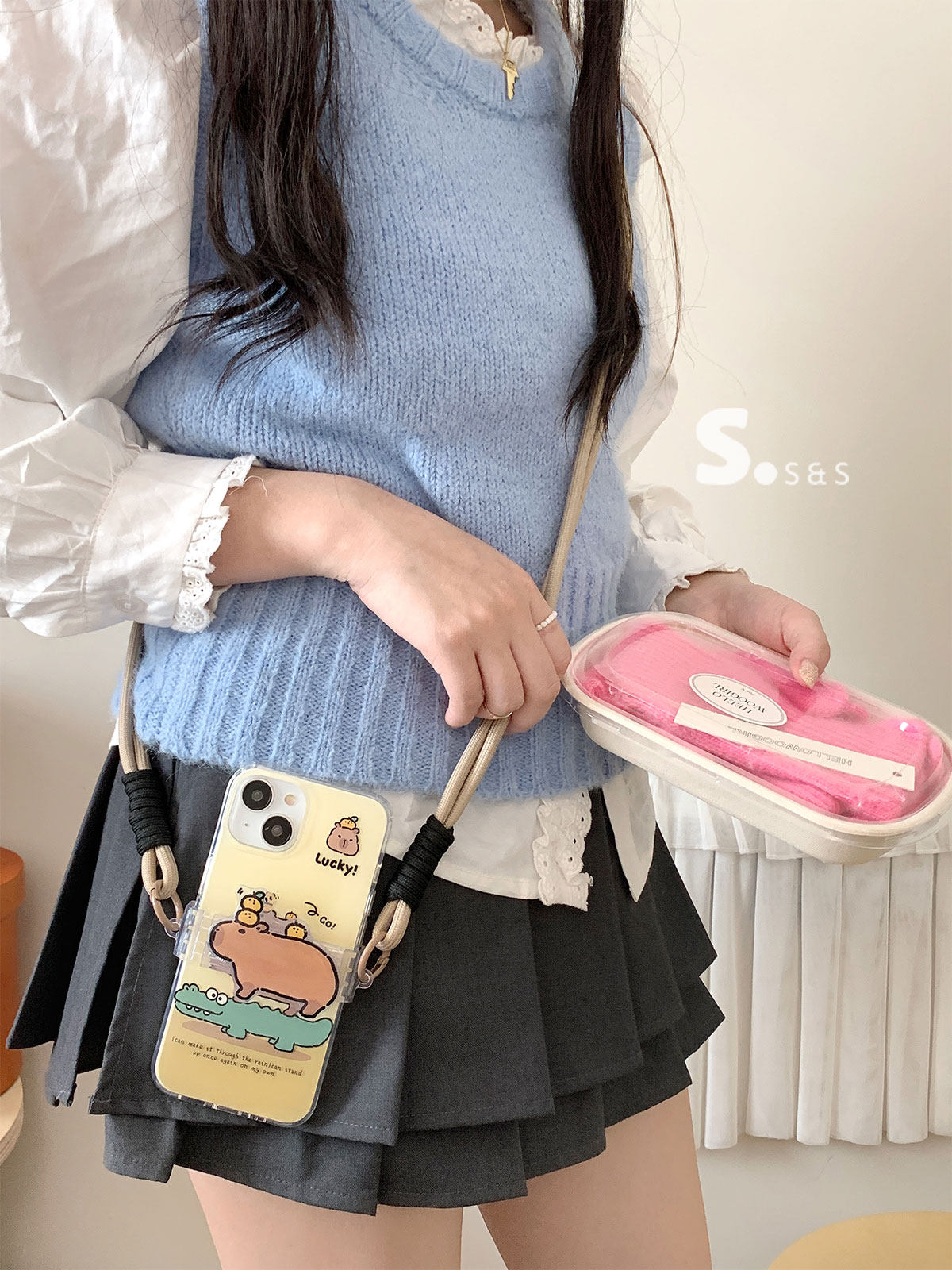 17可爱鳄鱼iphone15斜挎挂绳14小众背夹手机壳13苹果16promax适用新款全包防摔软壳韩国高级感ins卡通保护套