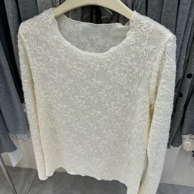 甜甜6新款小一字领提花长袖女时髦轻熟蕾丝打底衫小衫2677289LZ