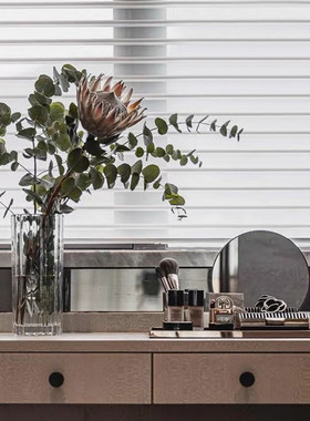 展厅橱柜现代样板间梳妆台