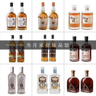 样板间厨房酒柜酒杯饰品摆件仿真洋酒红酒香槟威士忌道具组合陈列